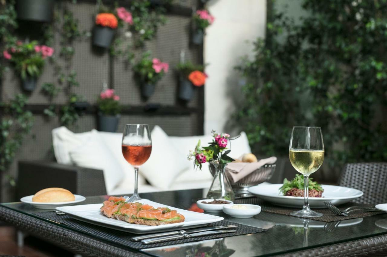 Sofitel Beirut Le Gabriel Beirute Exterior foto